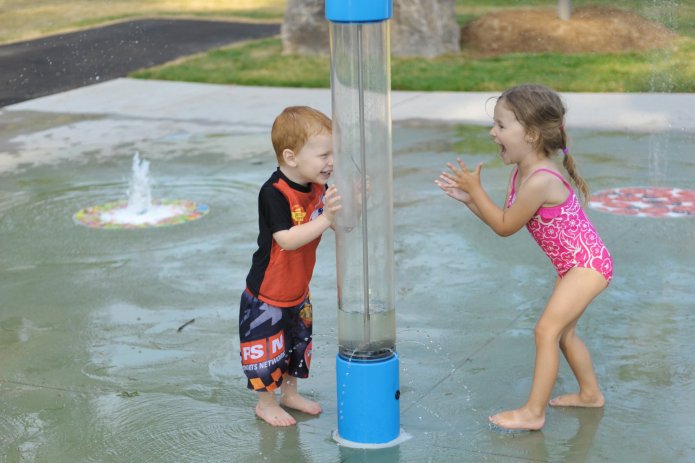 ancaster-splash-pad-065