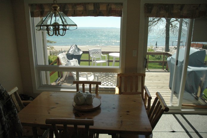 2556441218_8d79b8d2ff_o