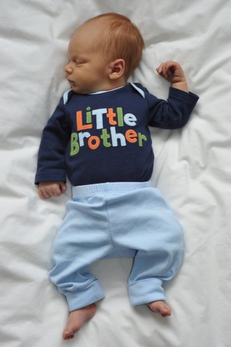 clark-and-cole-16-days-136e