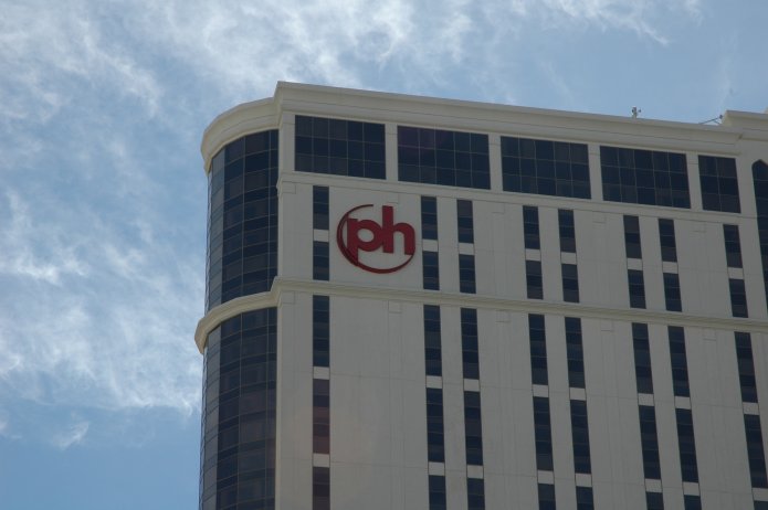 2376970255_88f0c36f74_o