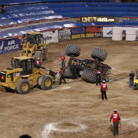 2376873985_007ab57da6_o