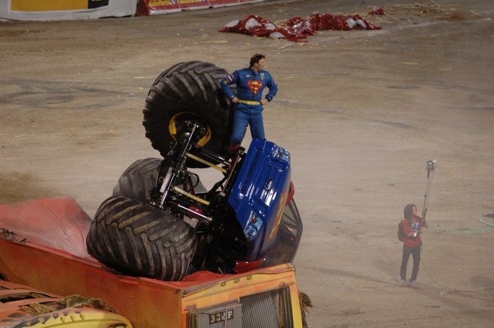 2376881375_54822547b7_o