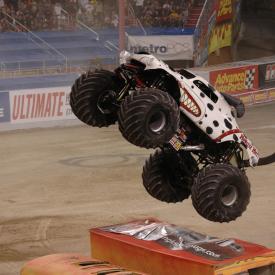 2377693982_f8e582581f_o