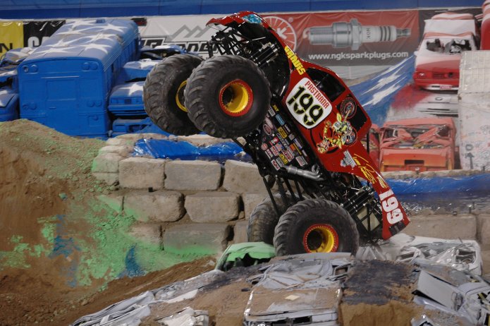 2377697208_135f31e0bf_o