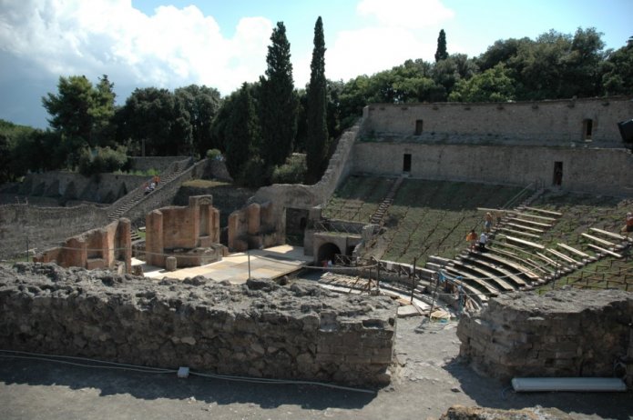 230979082_f98b3c6d4b_o