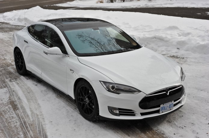 tesla-photoshoot-033