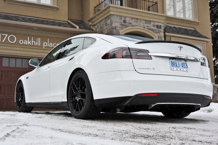 tesla-photoshoot-061