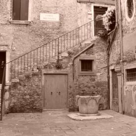 230496015_375b93c08e_o