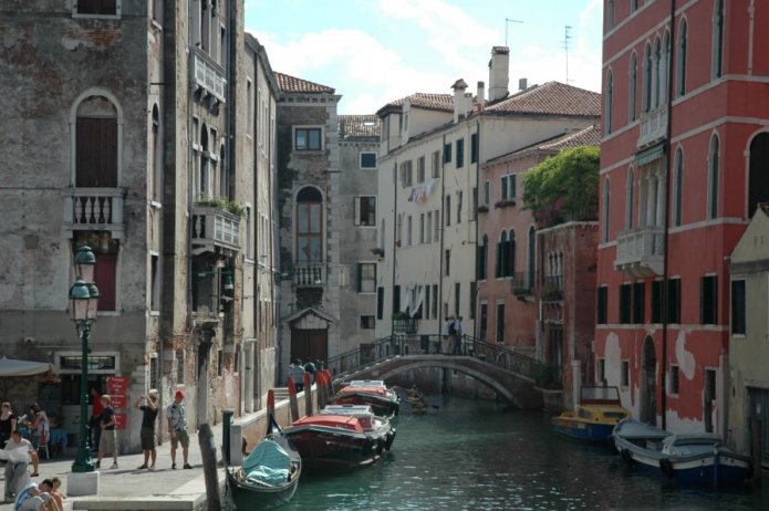 230496405_6cfe1fded4_o